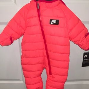 NIKE baby puffer snowsuit 3/6 months